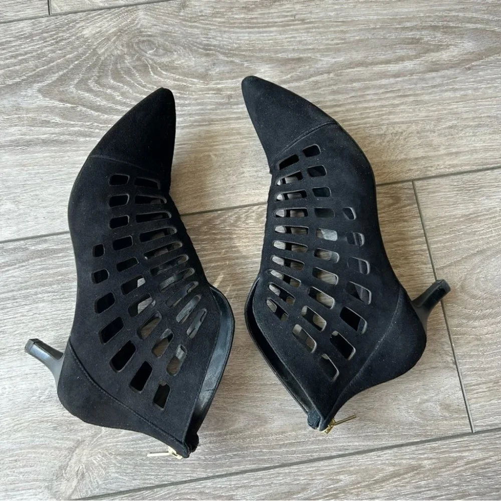 Rockport Black Cutout Kalila Suede Bootie - Picture 11 of 16